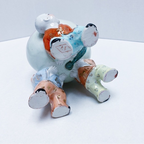 Vintage Peach Figurine - Picture 5 of 5